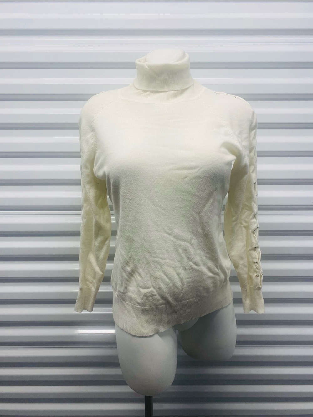 Carmen Marc Valvo Cream Turtleneck Sweater with Lace-Up Sleeve
